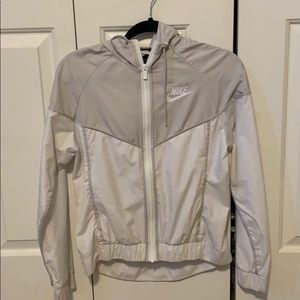 Nike xs wind breaker